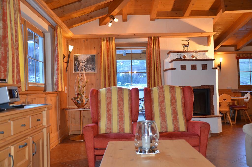 Penthouse Kitzpanorama Apartment Kaprun Room photo